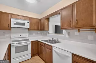 181 Old River Rd, Bloomingdale, GA 31302 - Photo 16
