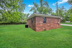 3911 5th St, Savannah, GA 31408 - Photo 4
