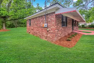 3911 5th St, Savannah, GA 31408 - Photo 2