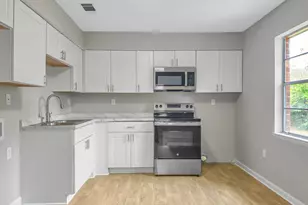 3911 5th St, Savannah, GA 31408 - Photo 6