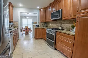 155 Northridge Dr, Macon, GA 31220 - Photo 4