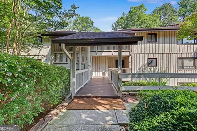 227 Shakespeare Drive #302, Clayton, GA 30525 - Photo 2