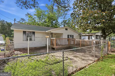 204 Best Street, Statesboro, GA 30458 - Photo 2