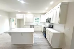 2633 Paoli St, Comer, GA 30629 - Photo 12