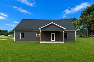 2633 Paoli St, Comer, GA 30629 - Photo 4