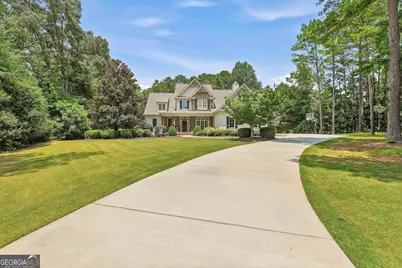 615 Osborne Court, Fayetteville, GA 30215 - Photo 2