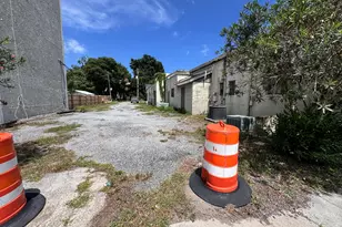 1700 Newcastle St, Brunswick, GA 31520 - Photo 14