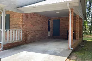 387 N Richardson St, Hartwell, GA 30643 - Photo 2