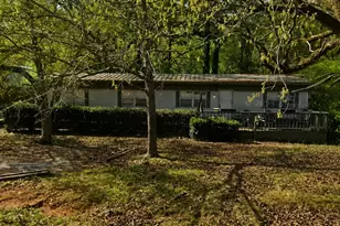 174 Millers Mill Rd, Stockbridge, GA 30281 - Photo 1