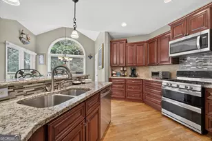 476 Mountain Oaks Pkwy, Stone Mountain, GA 30087 - Photo 4