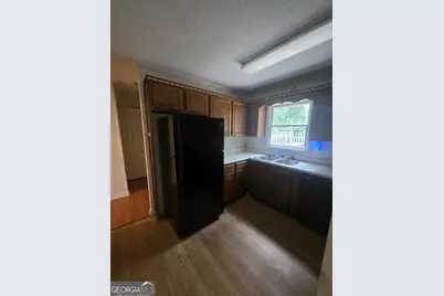 3490 Runnymeade Drive, Marietta, GA 30066 - Photo 6