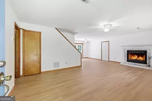 130 Fieldview Dr, Mount Airy, GA 30563 - Photo 6