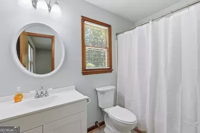 130 Field View Drive, Mount Airy, GA 30563 - Photo 18