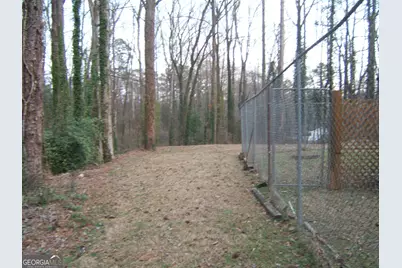 2026 SW Kimberly Road SW, Atlanta, GA 30331 - Photo 6