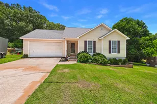 206 Eric Dr, Bonaire, GA 31005 - Photo 1