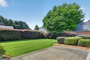 12610 Oxfordshire Ct, Johns Creek, GA 30005 - Photo 26