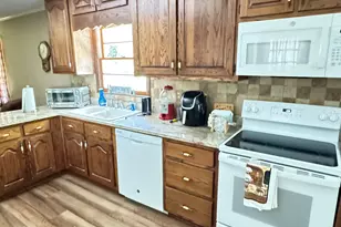 6136 Queens Rd, Douglasville, GA 30135 - Photo 16