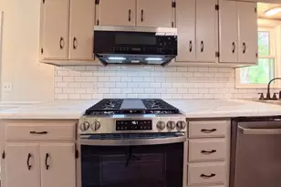 1163 Fairlane Dr, Louisville, GA 30434 - Photo 10