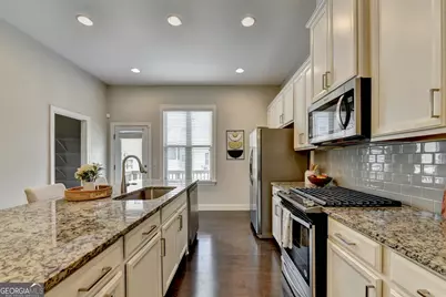 1815 Hislop Lane #8, Atlanta, GA 30345 - Photo 16