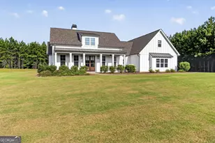 201 Golden Cloud Ct, Williamson, GA 30292 - Photo 2