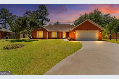 107 Shallowford Circle, Hinesville, GA 31313 - Photo 2