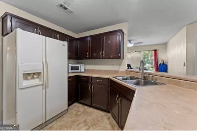 107 Shallowford Circle, Hinesville, GA 31313 - Photo 18