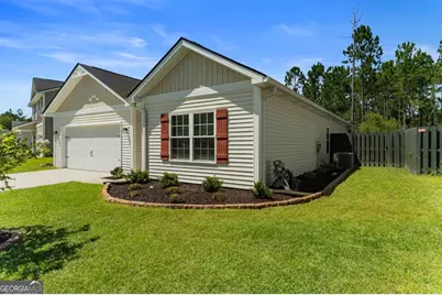 470 Brightleaf Circle, Hinesville, GA 31313 - Photo 4