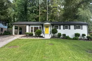 4396 Greenleaf Circle, Atlanta, GA 30331 - Photo 20