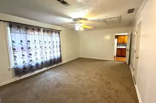 3727 Dial Dr, Stone Mountain, GA 30083 - Photo 16