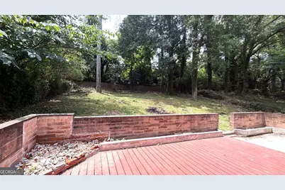 3727 Dial Drive, Stone Mountain, GA 30083 - Photo 10