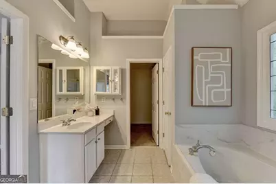 3545 Sentry View Trace, Suwanee, GA 30024 - Photo 36