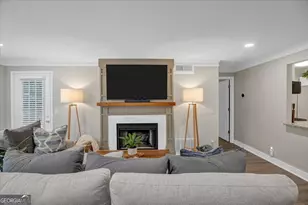 1110 Gettysburg Pl, Sandy Springs, GA 30350 - Photo 6
