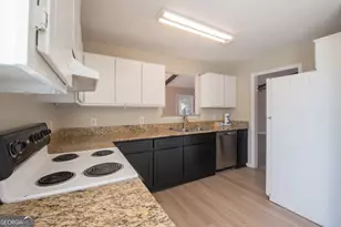 100 Pinedale Dr, Saint Marys, GA 31558 - Photo 12
