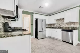 208 Drake Elm Ct, Hampton, GA 30228 - Photo 14
