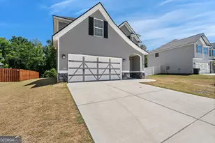 108 Bald Cypress Dr, Perry, GA 31069 - Photo 2