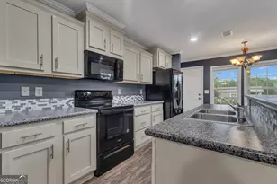 109 Willow Dr E, Newnan, GA 30263 - Photo 16