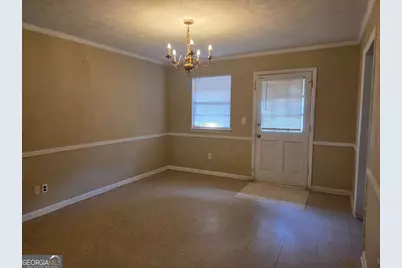 897 A Six Oaks Circle #B, Norcross, GA 30093 - Photo 6