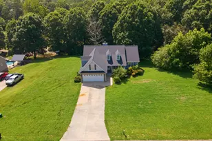 208 Stonington Dr, Mount Airy, GA 30563 - Photo 32