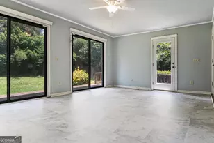 155 W Johnston St, Forsyth, GA 31029 - Photo 14