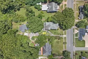 155 W Johnston St, Forsyth, GA 31029 - Photo 26