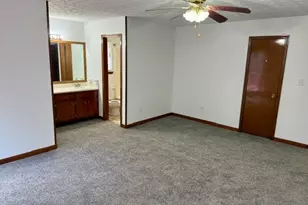 134 Little Joe Ct, Riverdale, GA 30274 - Photo 10