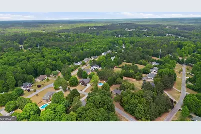 2015 Wood Valley Drive, Loganville, GA 30052 - Photo 6