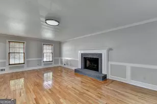 1437 Watsons Pl, Lawrenceville, GA 30043 - Photo 4