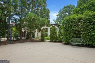 72 Blackland Road NW, Atlanta, GA 30342 - Photo 118