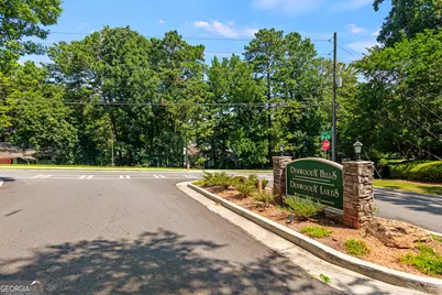 407 Natchez Trace, Sandy Springs, GA 30350 - Photo 6