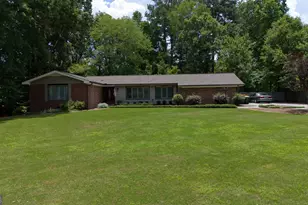 109 Rollingwood Cir NW, Rome, GA 30165 - Photo 1