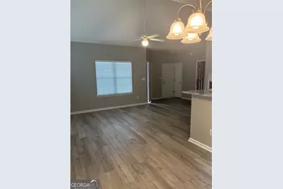 565 N Fairfield Drive, Peachtree City, GA 30269 - Photo 4