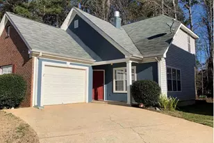 565 N Fairfield Dr, Peachtree City, GA 30269 - Photo 1