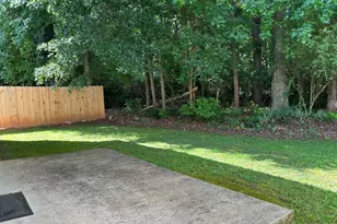 565 N Fairfield Dr, Peachtree City, GA 30269 - Photo 16