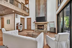 60 Hiles Hatch Ln, Blue Ridge, GA 30513 - Photo 4